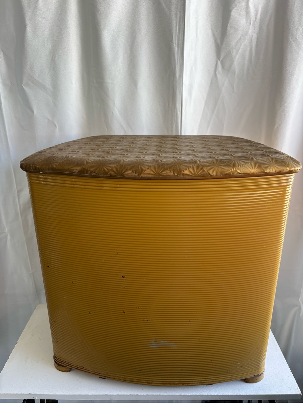 Vintage metal mid century hamper Harvest Gold